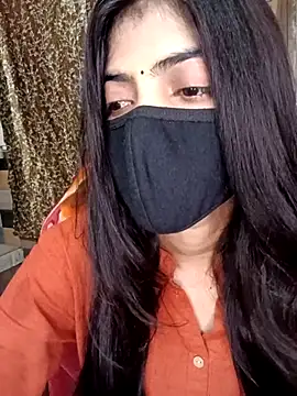 Snapshot of Queen_Pooja7 chatting on 09.19.25 Queen Pooja7 online show from 09.19.25