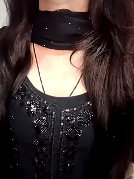 Snapshot of Queen_Pooja7 chatting on 09.21.25 Queen Pooja7 online show from 09.21.25
