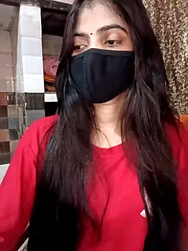 Snapshot of Queen_Pooja7 chatting on 09.27.25 Queen Pooja7 online show from 09.27.25