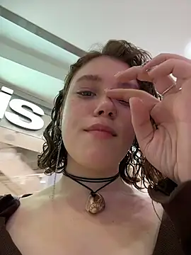 lucy-joy online show from 10.14.25