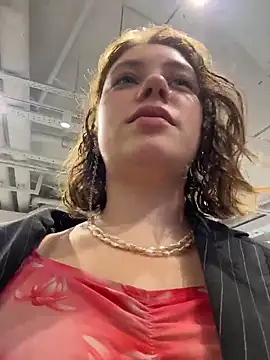 lucy-joy online show from 10.24.25