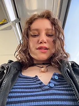 lucy-joy online show from 03.18.26