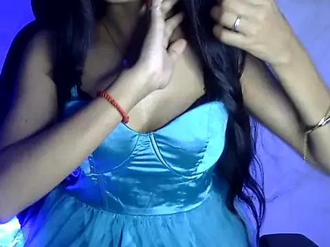 Snapshot of Shizuka_11 chatting on 09.20.25 Shizuka 11 online show from 09.20.25