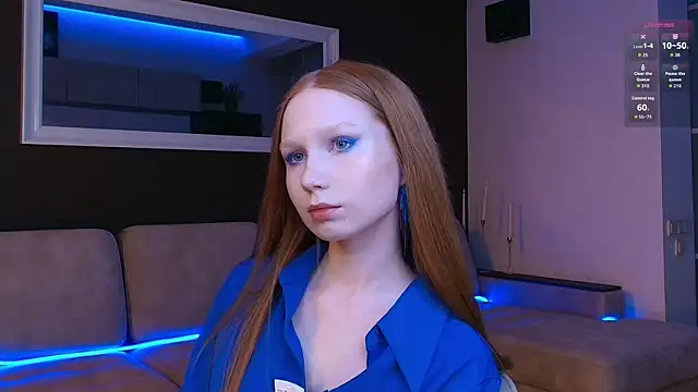 Snapshot of FoxyMira chatting on 04.14.26 FoxyMira online show from 04.14.26