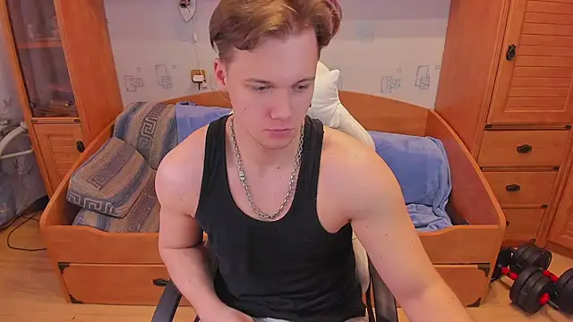 Snapshot of Dexter_Bennett chatting on 04.15.26 Dexter Bennett online show from 04.15.26