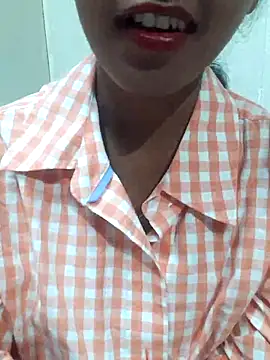 Snapshot of AnkitaDevi chatting on 09.18.25 AnkitaDevi online show from 09.18.25