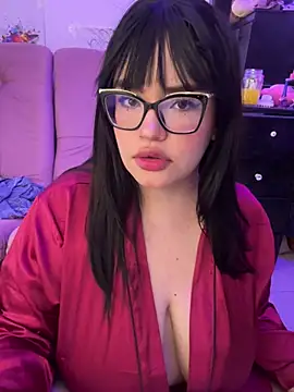 Emily Taylor2 online show from 02.08.26