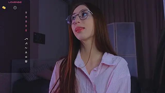 AvrilLeMell online show from 09.12.25