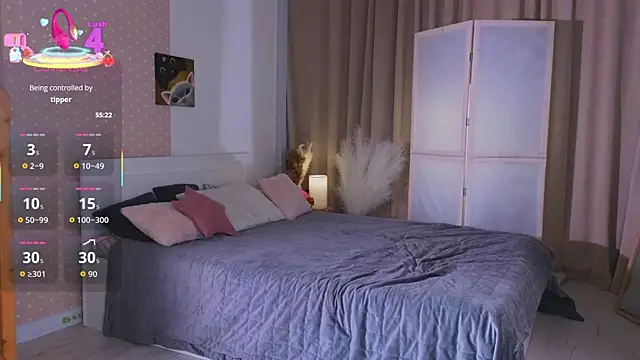 AvrilLeMell online show from 10.12.25