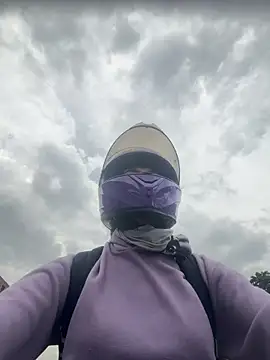 Camilla Miller01 online show from 03.05.26