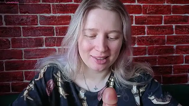 CitrusBlissss online show from 04.06.26