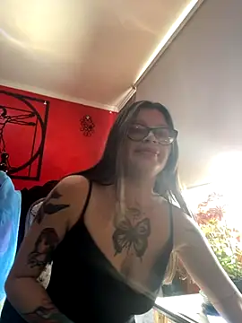 KoraSweett online show from 12.04.25