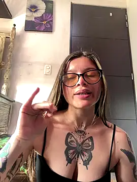 KoraSweett online show from 12.16.25