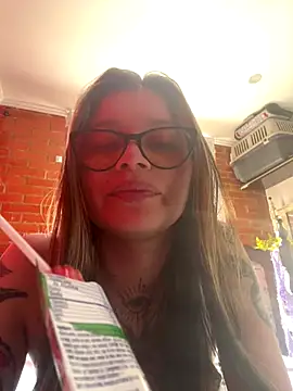 KoraSweett online show from 12.17.25