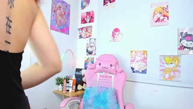 mahina01 online show from 10.20.25