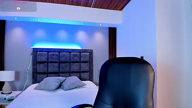 AidaJones online show from 02.18.26