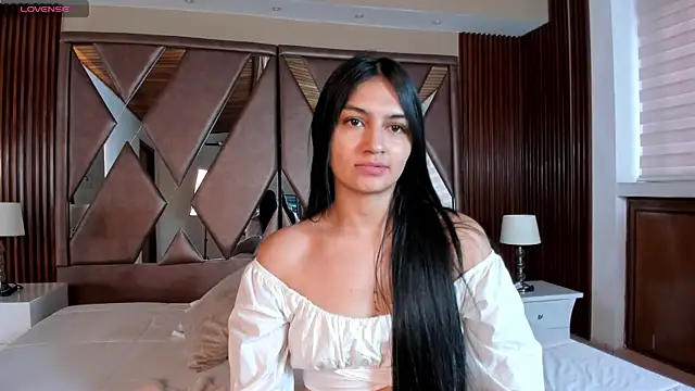 AidaJones online show from 05.19.26