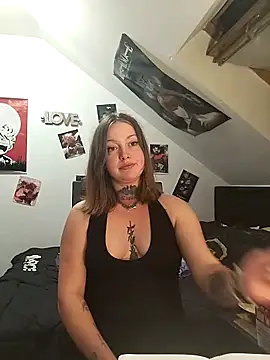 Amatrice X online show from 05.04.26