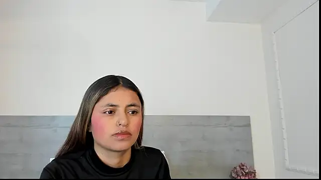 sunnyWhitee online show from 03.24.26