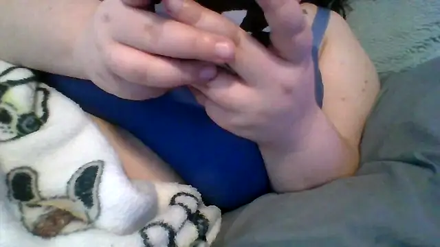 sarahcakes223 online show from 05.08.26