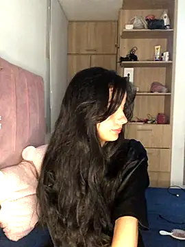 Snapshot of SelinaCatt_ chatting on 11.13.25 SelinaCatt online show from 11.13.25