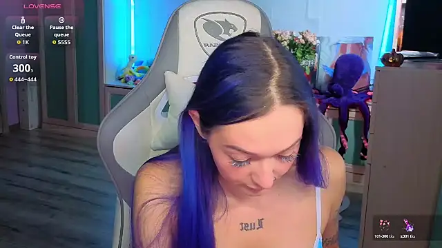 Im suka online show from 11.28.25