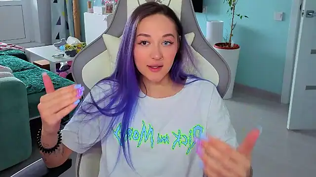 Im suka online show from 04.16.26