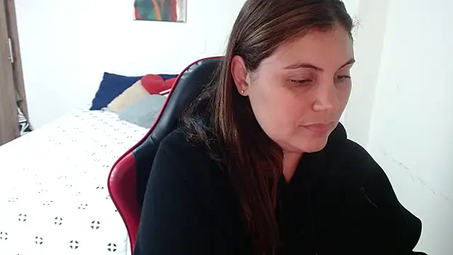 Secret Bella online show from 01.12.26