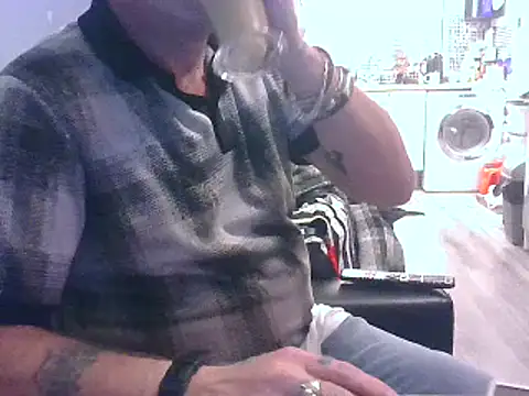 hefin18 online show from 01.30.25