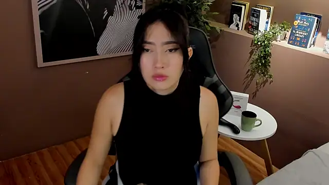 Skyyle  online show from 07.16.26