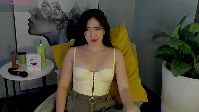 Skyyle  online show from 07.19.26