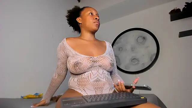 Euphoria 07 online show from 04.22.26