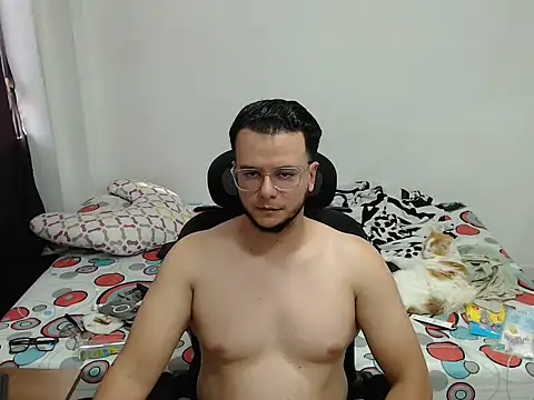 cloudsxxx online show from 03.31.26