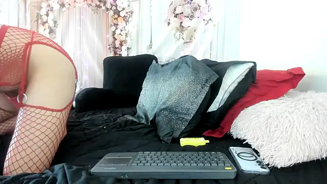 JazminSteele online show from 02.05.26