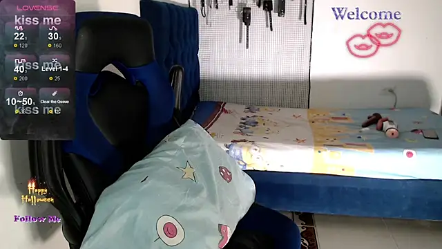 dylan apol0 online show from 11.10.25