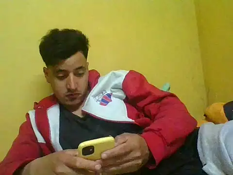 Snapshot of RVJM chatting on 10.20.25 RVJM online show from 10.20.25