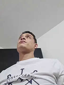 Ethanho0t online show from 10.29.25