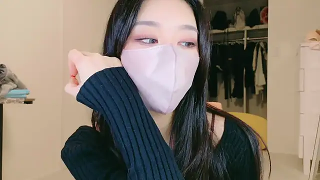 ramuchan desu online show from 10.20.25