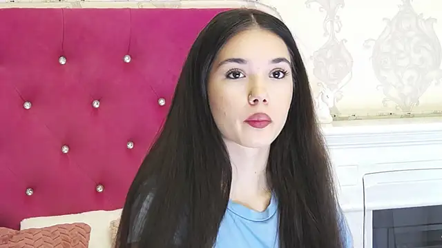 Snapshot of AlexisDevine chatting on 02.28.26 AlexisDevine online show from 02.28.26