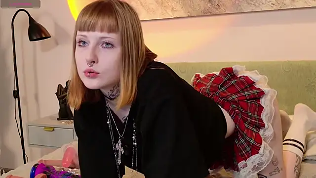 MilkMeSoftly online show from 04.18.26