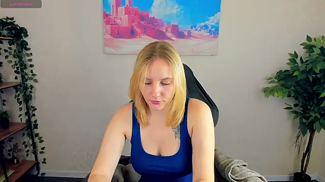 Anna Chelsea online show from 04.15.26