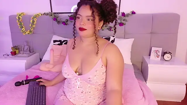 Alanaa Gomez online show from 10.03.25