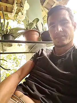 Snapshot of Boragozarvem chatting on 09.12.25 Boragozarvem online show from 09.12.25