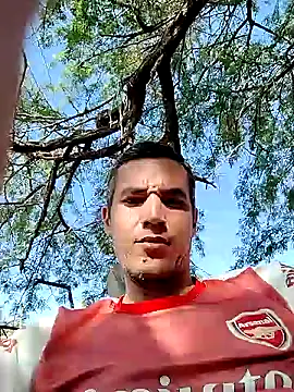 Snapshot of Boragozarvem chatting on 11.28.25 Boragozarvem online show from 11.28.25