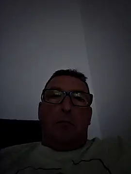 Snapshot of Oorse1966 chatting on 10.20.25 Oorse1966 online show from 10.20.25