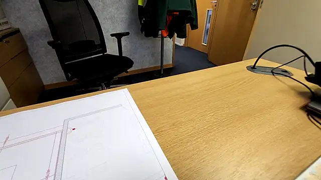 Snapshot of Oorse1966 chatting on 10.29.25 Oorse1966 online show from 10.29.25