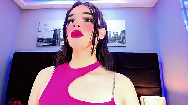 Valeria Rouss online show from 10.14.25