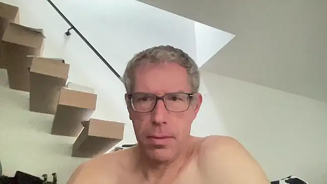 choupipat1 online show from 09.10.25