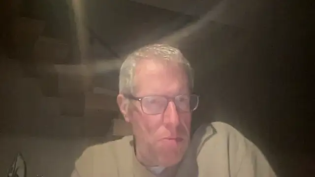 choupipat1 online show from 11.10.25