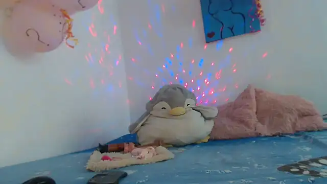 Victoria new online show from 11.11.25